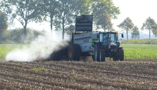 Compost van VGR, perfecte bodemverbeteraar voor landbouw